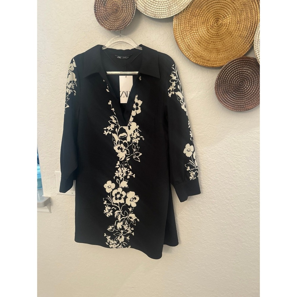 Zara floral print tunic dress in black and white size Large NWT
